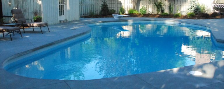 ark-custom-pool-backyard-pool